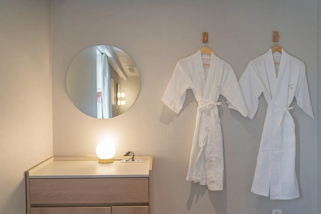 Anook Hotel Incheon Songdo 0*,  Korsel